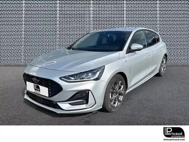 Gris Occasion 2022 Ford Focus S Berline | 16 890 € (Prix juste) - Image 1/4
