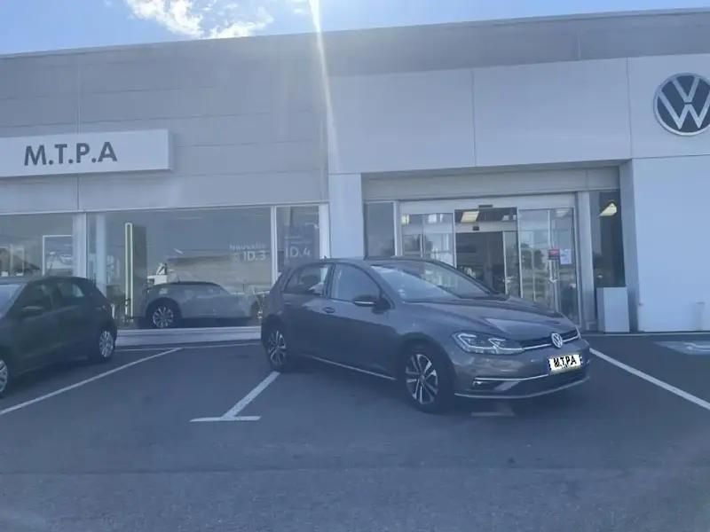 Gris Utilisé 2021 VW Golf VIII Berline | 19 990 € (Super prix) - Image 1/4