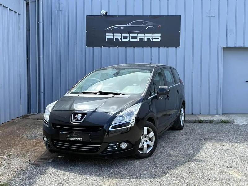 Noir Utilisé 2011 Peugeot 5008 Family Monospace | 8 490 € (Prix cher) - Image 1/4