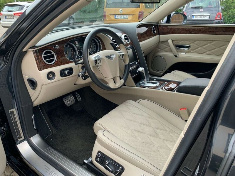 Occasion Bentley Flying Spur Mulliner 507 ch (372 kW) 2014 Berline
