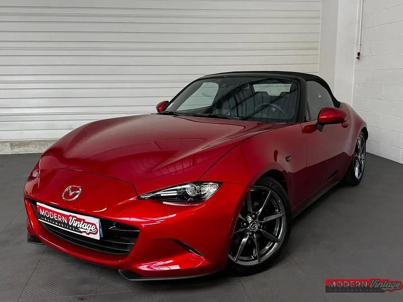 Rouge Utilisé 2015 Mazda MX5 Selection Cabriolet | 22 490 € - Image 1/4