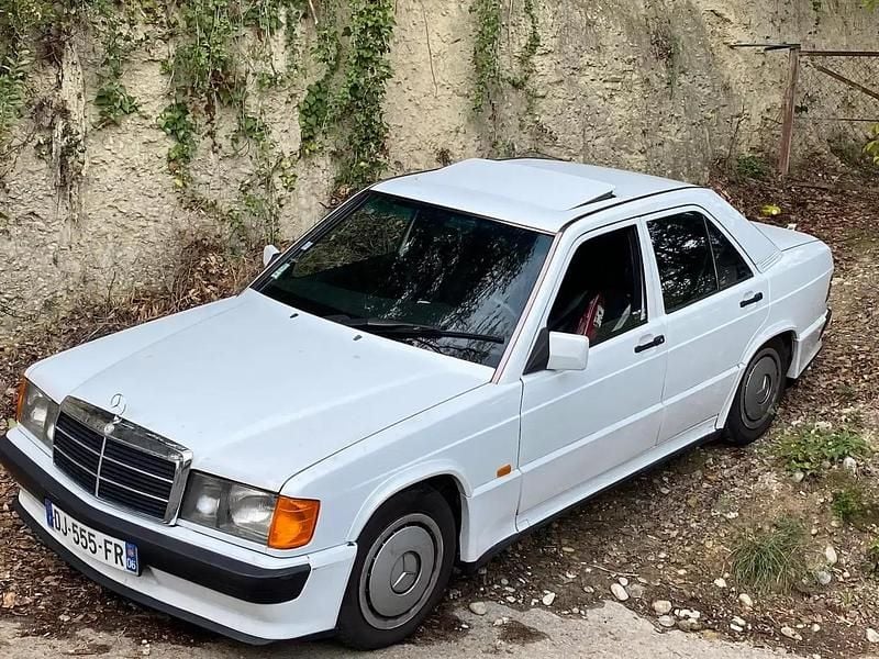 Occasion 1993 Mercedes 190 Berline | 15 000 € - Image 1/4