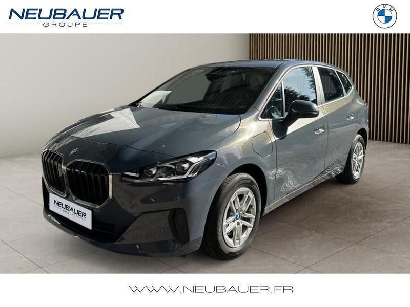 Sparkling copper grey métallisé Utilisé 2023 BMW 225 Comfort Edition Break | 33 900 € (Bon prix) - Image 1/4