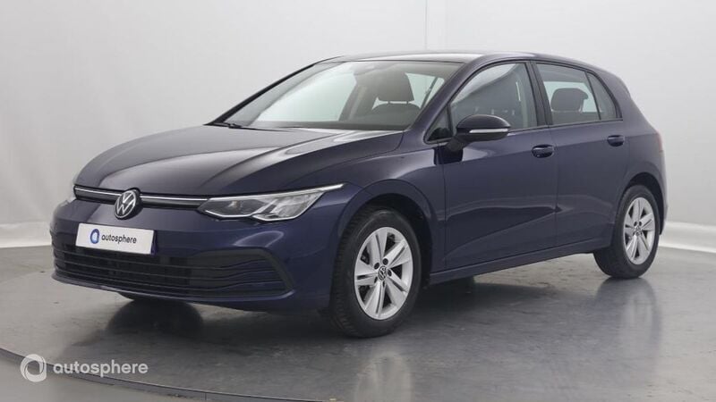 Bleu Utilisé 2024 VW Golf VIII Life Berline | 25 999 € (Prix juste) - Image 1/4