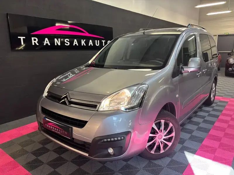 Gris Utilisé 2016 Citroën Berlingo Monospace | 7 990 € (Super prix) - Image 1/4