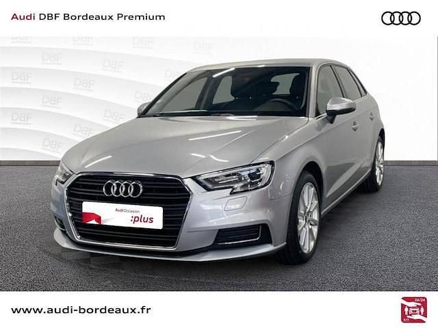 Argent fleuret métallisé Utilisé 2020 Audi A3 Design | 21 990 € - Image 1/3
