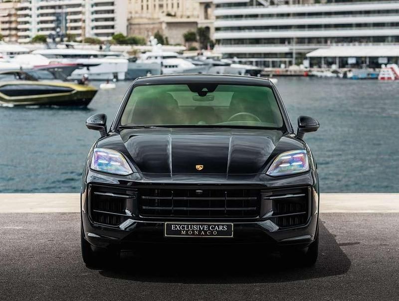 Occasion Porsche Cayenne Coupe 470 ch (345 kW) 2024 Noir Coupé