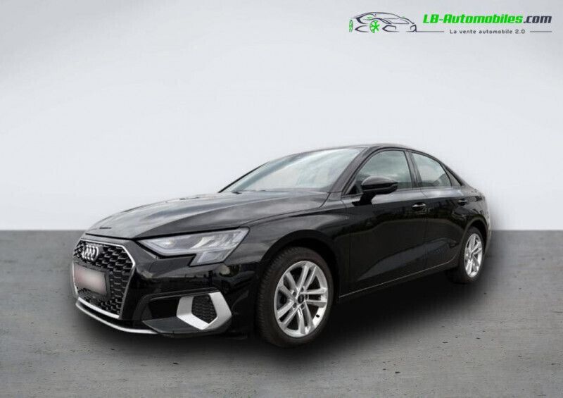 Utilisé 2023 Audi A3 Berline | 31 400 € (Prix juste) - Image 1/4
