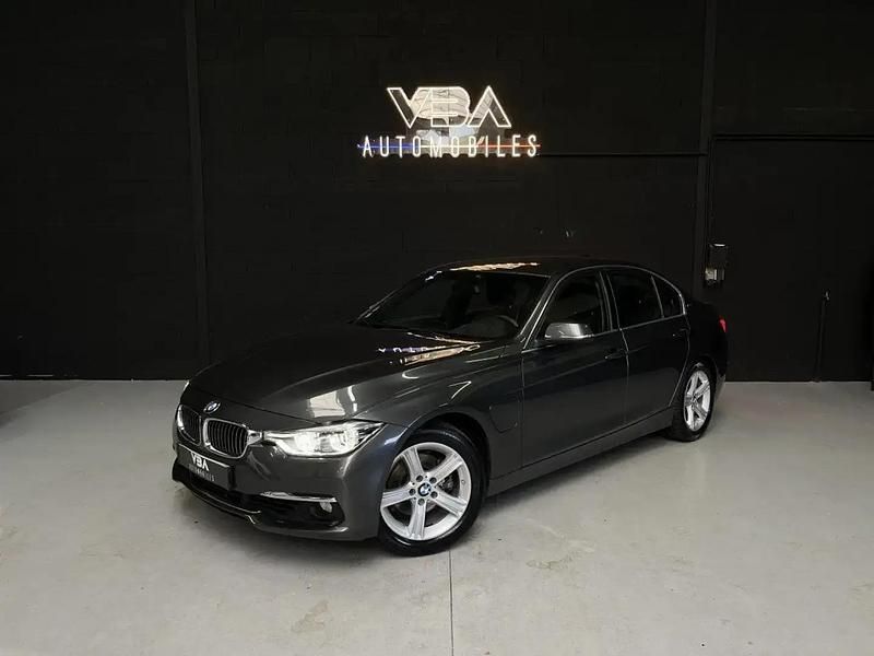 Gris Utilisé 2017 BMW 330e Executive Berline | 17 490 € - Image 1/4