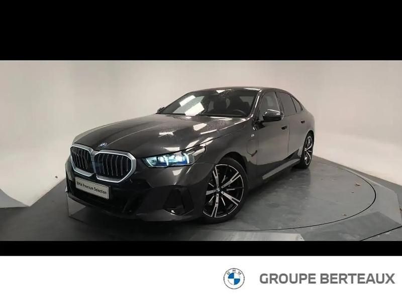 Gris Occasion 2025 BMW 530 M Sport Berline | 64 990 € (Prix juste) - Image 1/4