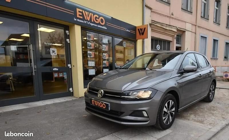 Gris Utilisé 2018 VW Polo Citadine | 16 489 € (Prix juste) - Image 1/4