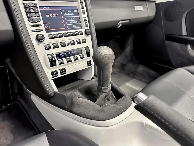 Image 2/4