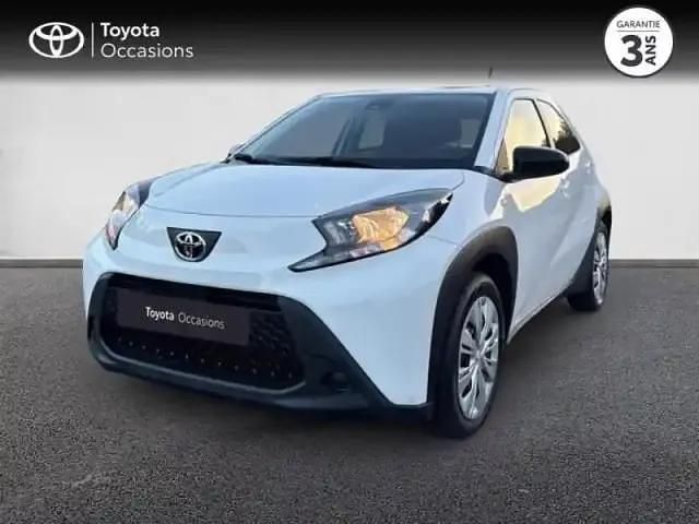 Blanc Utilisé 2023 Toyota Aygo X SUV | 15 990 € - Image 1/4