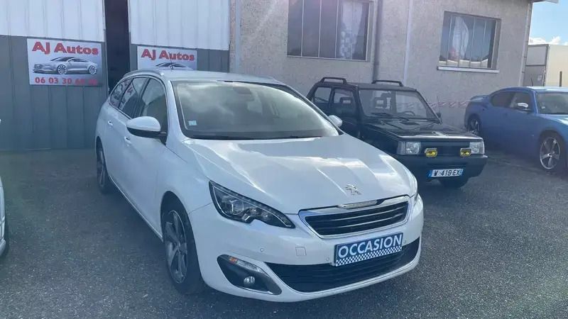 Blanc Utilisé 2016 Peugeot 308 S Break | 11 590 € (Prix juste) - Image 1/4