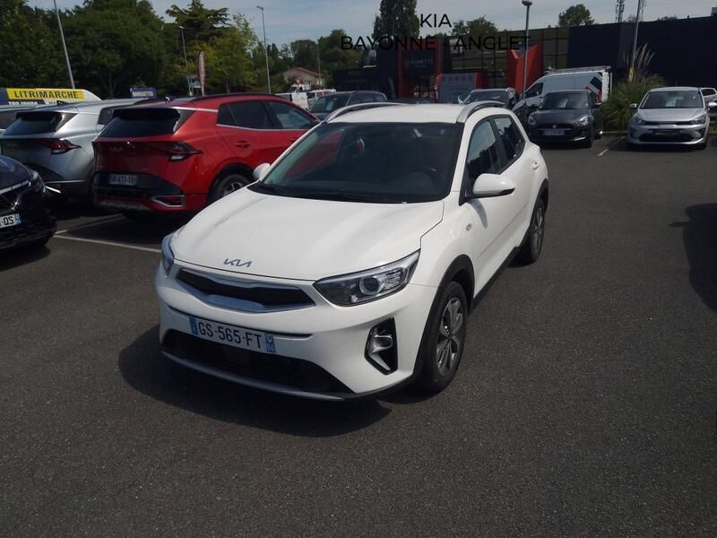 Blanc Utilisé 2023 Kia Stonic Active SUV | 16 600 € (Prix juste) - Image 1/3
