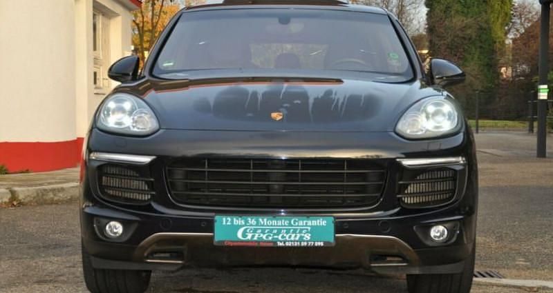 Bleu métallisé Utilisé 2018 Porsche Cayenne Edition SUV | 63 600 € - Image 1/4