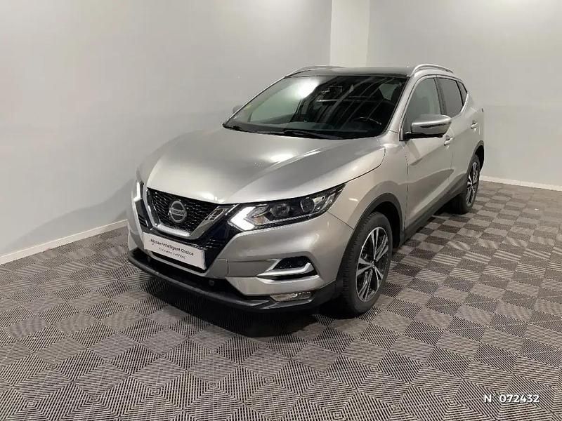 Gris Utilisé 2020 Nissan Qashqai N-Connecta SUV | 17 490 € (Bon prix) - Image 1/4