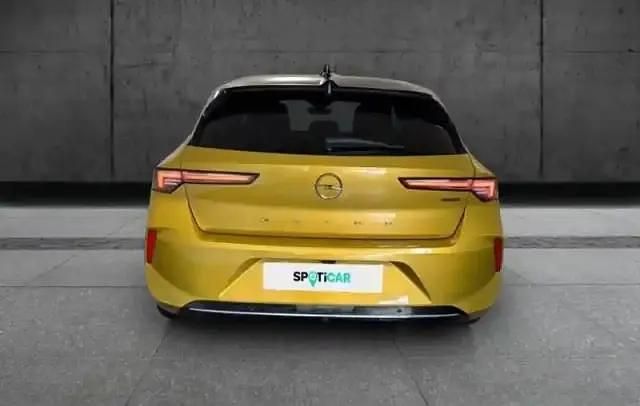 Occasion Opel Astra 136 ch (100 kW) 2025 Jaune kult Berline