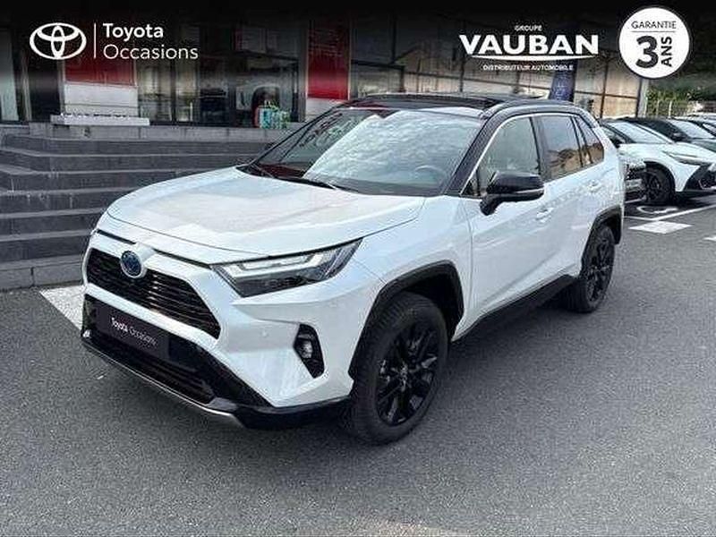 Utilisé 2025 Toyota RAV4 Hybrid SUV | 46 990 € (Prix assez cher) - Image 1/1