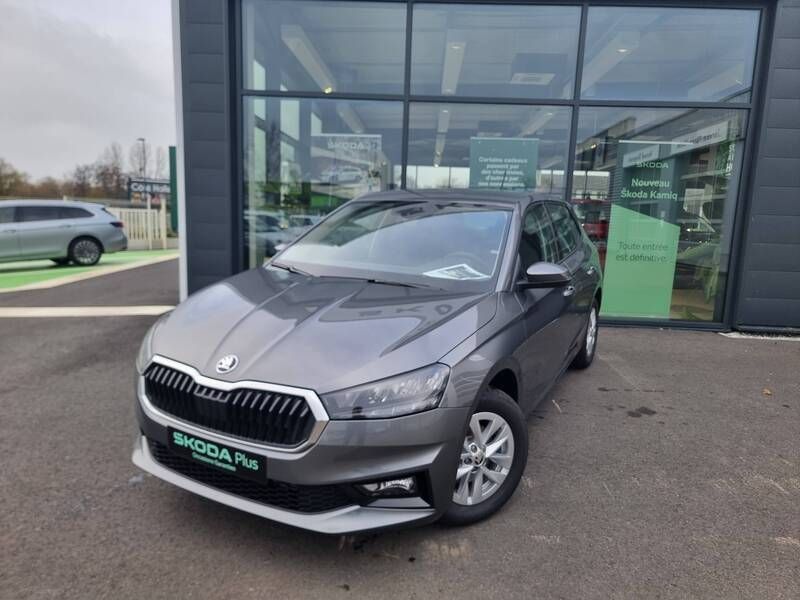 Gris Utilisé 2024 Skoda Fabia Berline | 22 990 € - Image 1/3