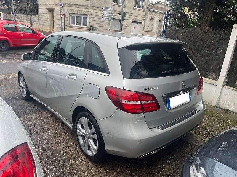 Occasion Mercedes B180 109 ch (80 kW) 2017 Monospace