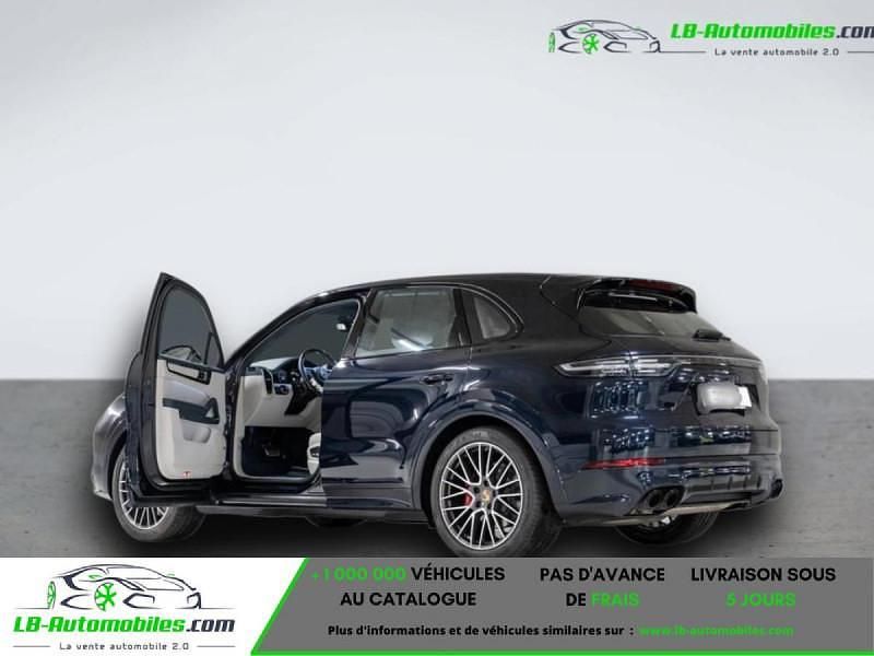 Utilisé 2021 Porsche Cayenne GTS SUV | 106 100 € (Prix juste) - Image 1/4