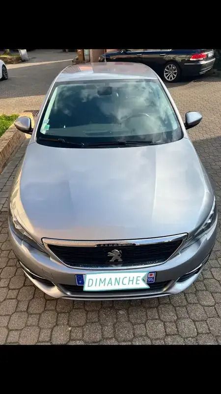 Gris Utilisé 2021 Peugeot 308 S Berline | 11 700 € (Super prix) - Image 1/4