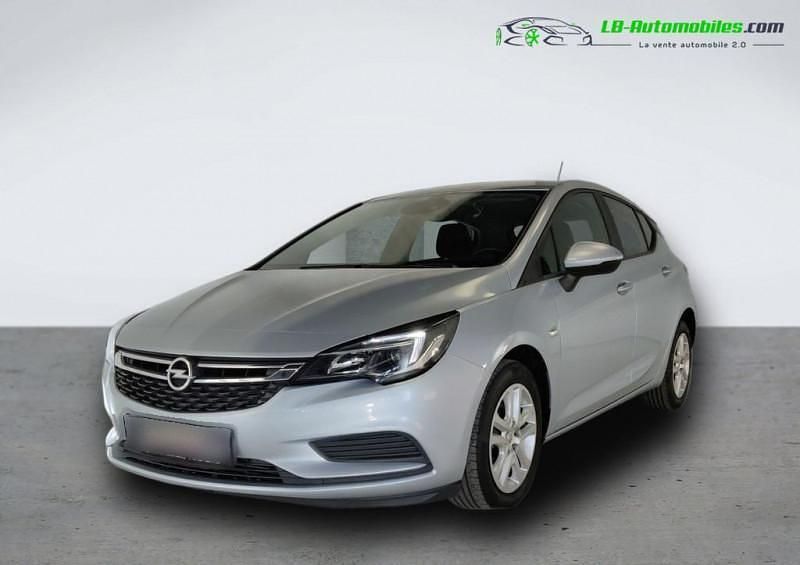 Utilisé 2018 Opel Astra Berline | 15 400 € (Prix juste) - Image 1/4