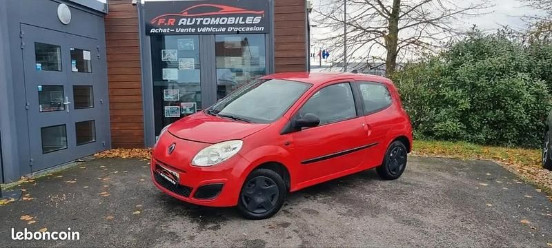 Rouge Occasion 2009 Renault Twingo Citadine | 2 990 € (Prix juste) - Image 1/4