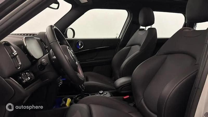 Blanc Utilisé 2022 Mini Cooper Countryman Premium Plus SUV | 29 499 € (Prix juste) - Image 1/4