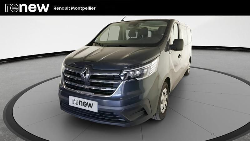 Gris Occasion 2022 Renault Trafic Zen Monospace | 28 580 € (Prix assez cher) - Image 1/4