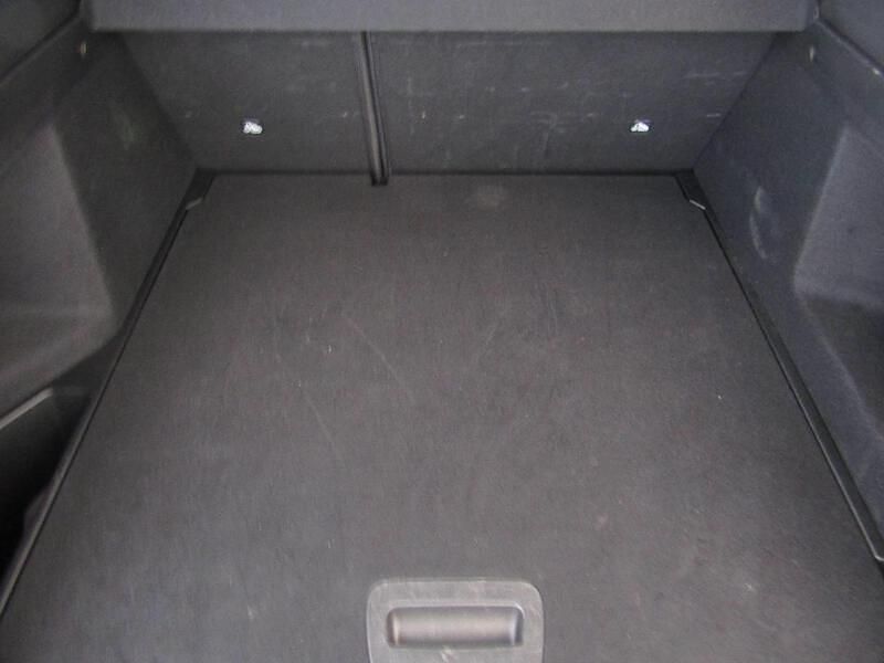 Image 3/4