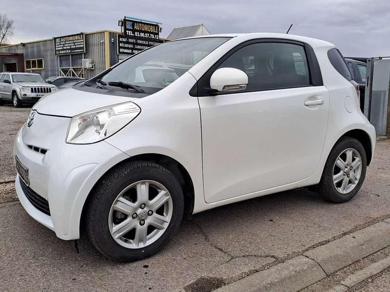 Occasion Toyota iQ 69 ch (50 kW) 2009 Blanc Citadine