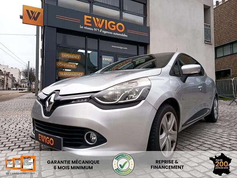 Occasion 2013 Renault Clio IV Zen Citadine | 7 680 € (Prix juste) - Image 1/4