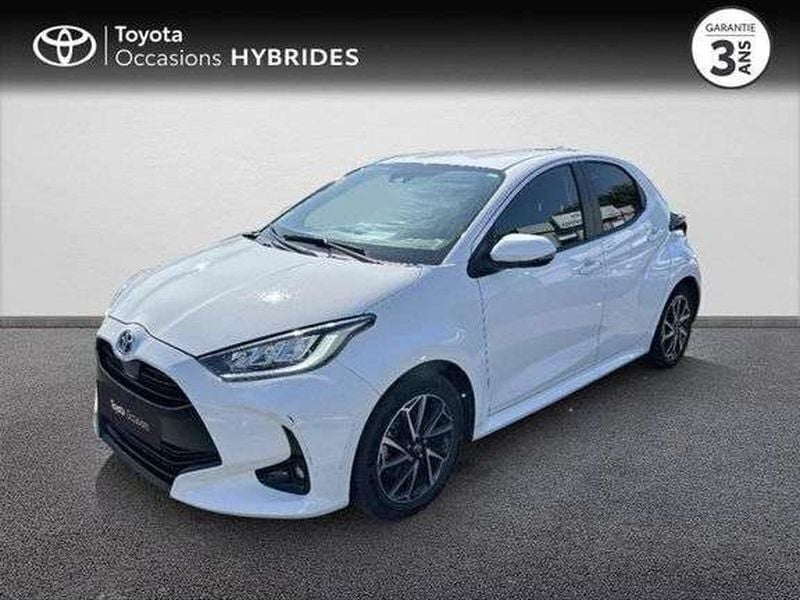Utilisé 2022 Toyota Yaris Hybrid Design Berline | 16 490 € (Bon prix) - Image 1/1