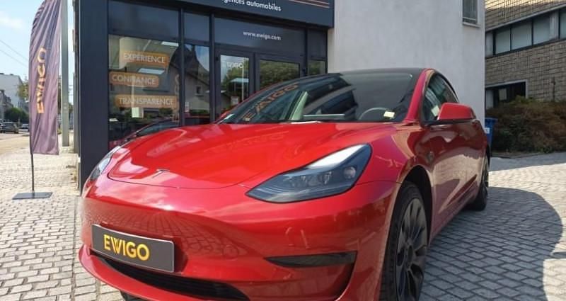 Utilisé 2022 Tesla Model 3 Standard Range Berline | 30 990 € - Image 1/4