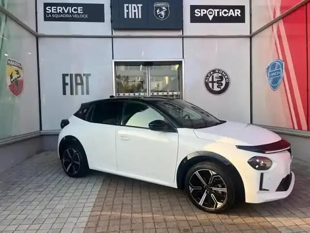 Nouvelle Lancia Ypsilon 114 kW (156 ch) 2025 Blanc quarzo métallisé/toit noir Citadine