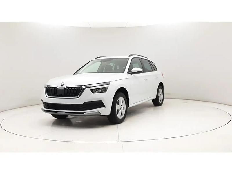 Gris Occasion 2023 Skoda Kamiq Ambition SUV | 23 110 € (Prix cher) - Image 1/4