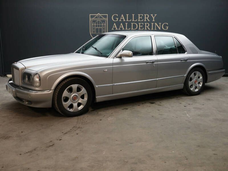 Argent Utilisé 2004 Bentley Arnage Berline | 21 500 € - Image 1/4