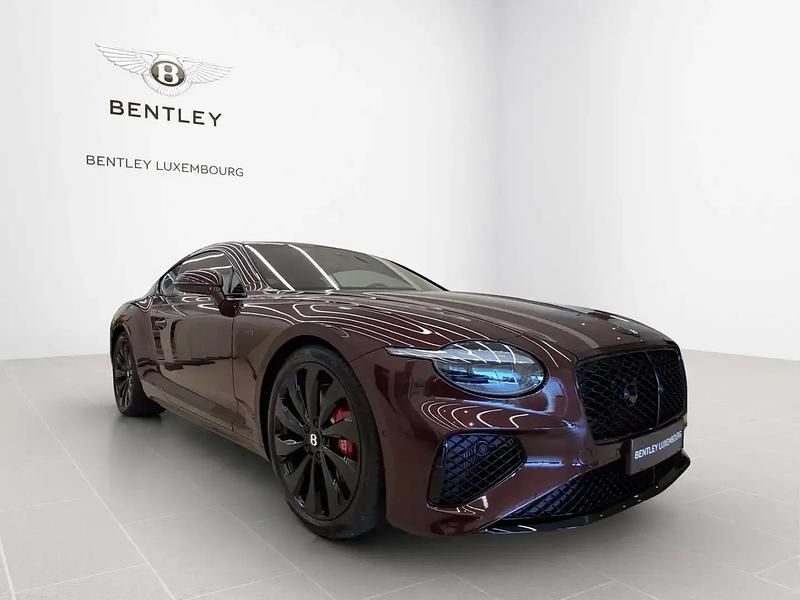 Rouge Occasion 2025 Bentley Continental Coupé | 297 900 € (Prix juste) - Image 1/4