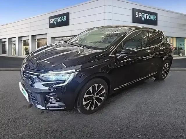 Gris platine Occasion 2024 Renault Clio V Techno Berline | 16 900 € (Prix juste) - Image 1/4