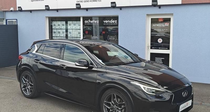 Utilisé 2018 Infiniti Q30 Sport Tech Citadine | 18 990 € - Image 1/4