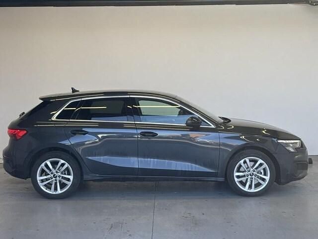 Occasion Audi A3 Sportback e-tron Business 150 ch (110 kW) 2024 Gris manhattan métallisé Citadine