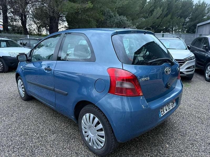 Occasion Toyota Yaris Luna 91 ch (66 kW) 2007 Bleu Citadine