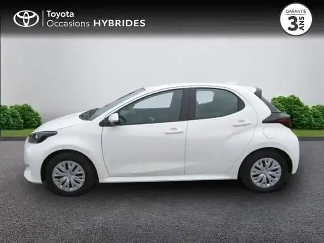 Occasion Toyota Yaris Hybrid 116 ch (85 kW) 2023 Blanc Berline