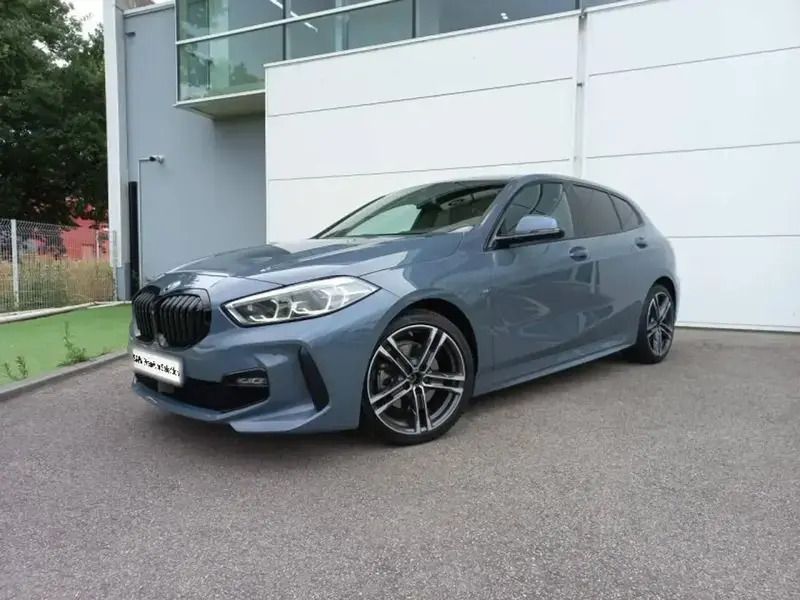 Utilisé 2021 BMW 118 M Sport Citadine | 28 900 € (Prix juste) - Image 1/4
