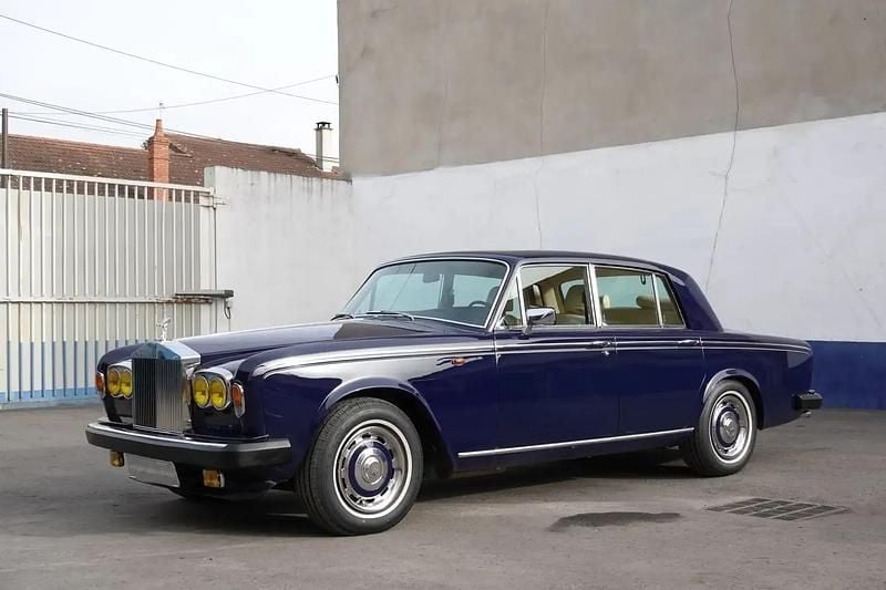 Occasion Rolls Royce Silver Shadow 200 ch (147 kW) 1979 Bleu Berline