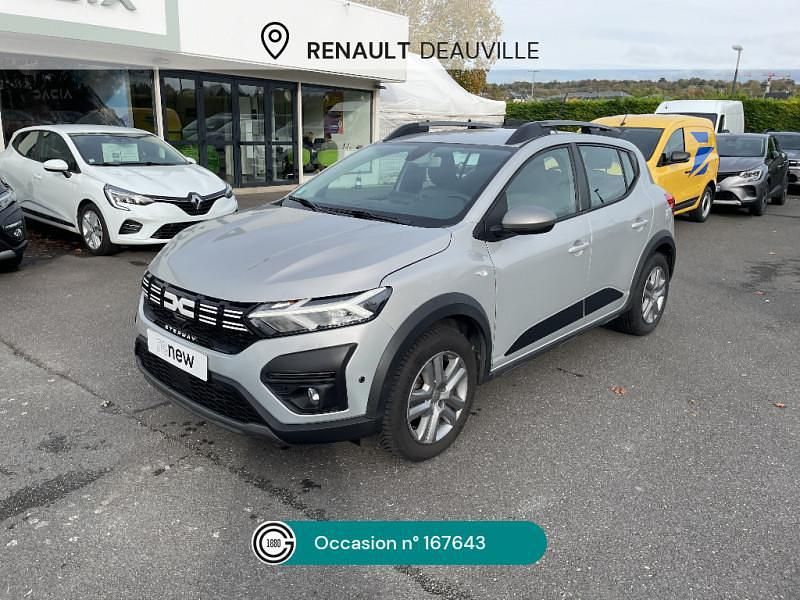 Gris Occasion 2023 Dacia Sandero Expression Citadine | 14 990 € (Prix juste) - Image 1/4