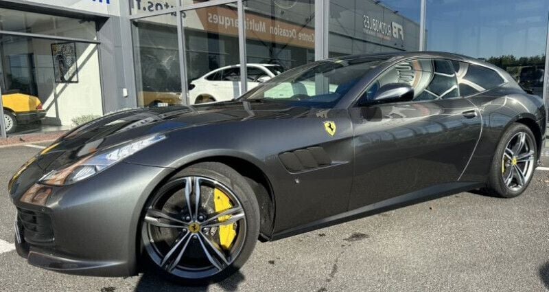 Utilisé 2017 Ferrari GTC4Lusso Cabriolet | 234 980 € - Image 1/4