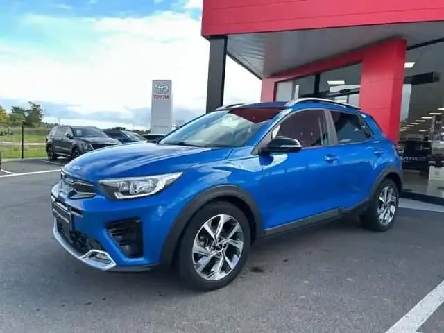 Bleu azur métallisé Occasion 2022 Kia Stonic GT-Line SUV | 18 490 € (Prix juste) - Image 1/4